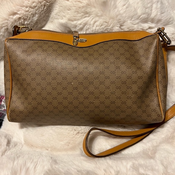 AUTHENTIC VINTAGE GUCCI 🌸 💕 CROSSBODY BAG OR SHOULDER - Picture 4 of 16